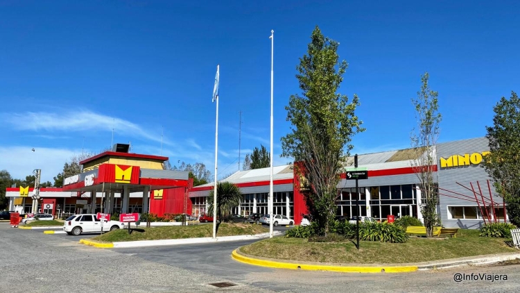 Los 40 años de Minotauro, el lugar que es parada obligada por Ruta 2