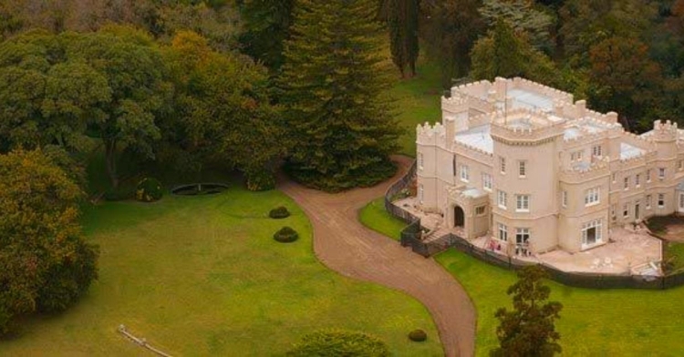 Dónde está ubicado el castillo de los Martínez de Hoz que recibió a presidentes y príncipes