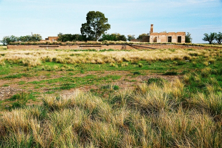 El pueblo bonaerense que “cierra” porque sus últimos dos habitantes se mudan a la ciudad