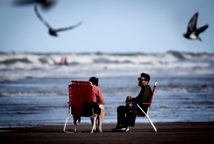 Más de 266.000 turistas visitaron el Partido de La Costa durante el fin de semana extra largo